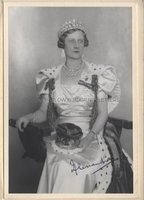 PRINCESS ALEXANDRA, DUCHESS OF FIFE (1891-1959) Photograph Signed